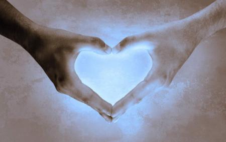 je porte plainte contre mon coeur..ses coups de foudre..ses coups de coeur...